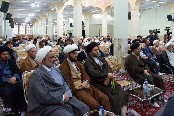 همایش بزرگداشت آیت‌الله دهکردی در اصفهان