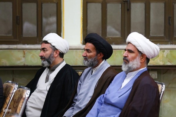 همایش بزرگداشت آیت‌الله دهکردی در اصفهان