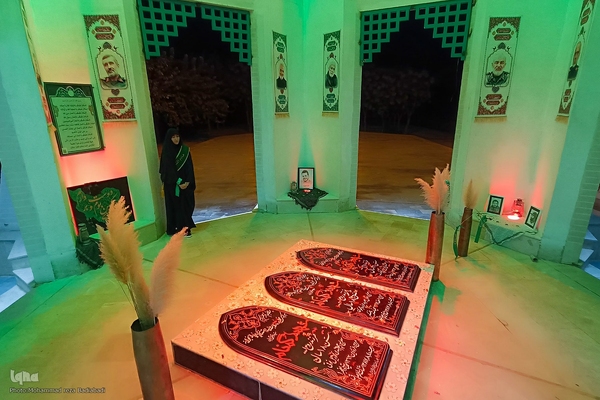 هفدهمین سالگرد تدفین شهدای گمنام دانشگاه علوم پزشکی کاشان