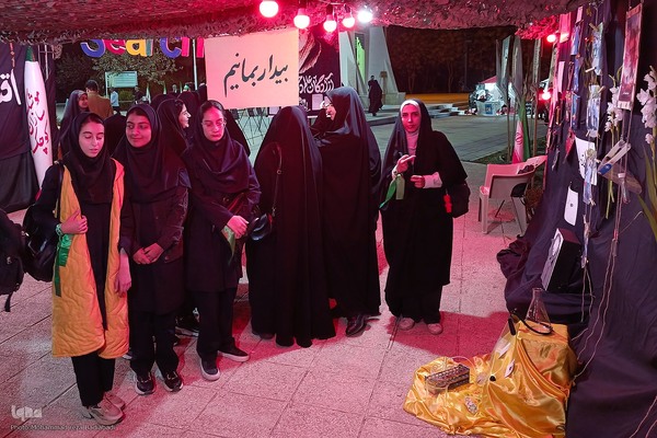 هفدهمین سالگرد تدفین شهدای گمنام دانشگاه علوم پزشکی کاشان