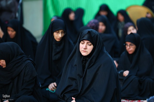 مراسم روضه حضرت زهرا(س) در تخت فولاد