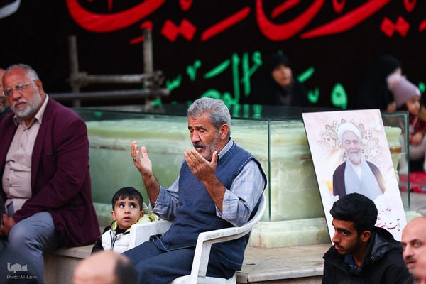 مراسم روضه حضرت زهرا(س) در تخت فولاد
