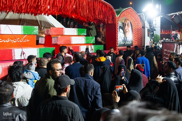 بدرقه کاروان اهالی بهشت از گلستان شهدای اصفهان