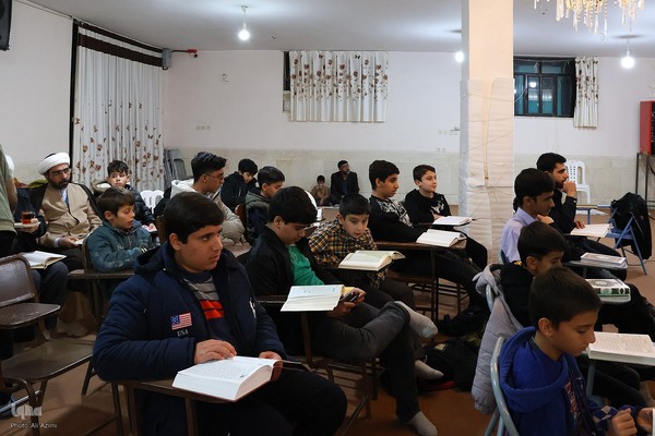 جلسات تخصصی قرائت قرآن در مؤسسه دارالقرآن الکریم قهریزجان