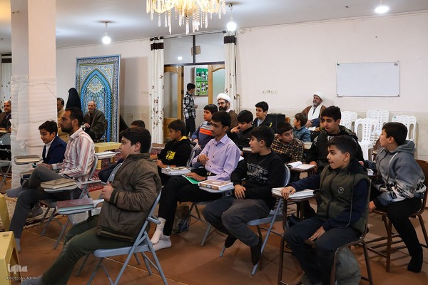 جلسات تخصصی قرائت قرآن در مؤسسه دارالقرآن الکریم قهریزجان