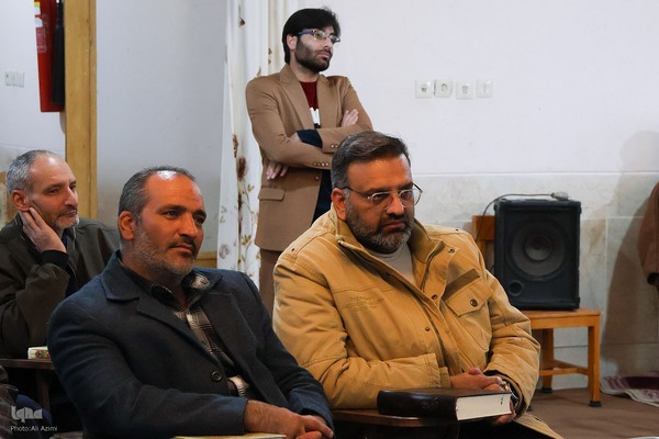 جلسات تخصصی قرائت قرآن در مؤسسه دارالقرآن الکریم قهریزجان