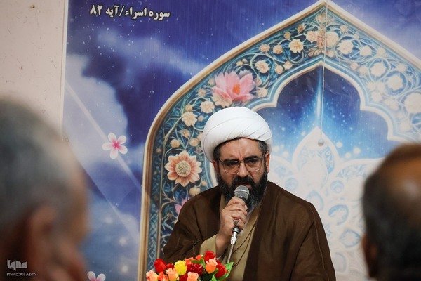 جلسات تخصصی قرائت قرآن در مؤسسه دارالقرآن الکریم قهریزجان