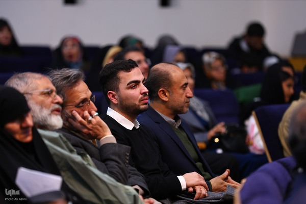 اختتامیه پنجمین کنگره ملی شعر حضرت مادر در اصفهان