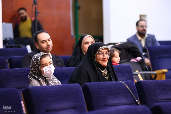 اختتامیه پنجمین کنگره ملی شعر حضرت مادر در اصفهان