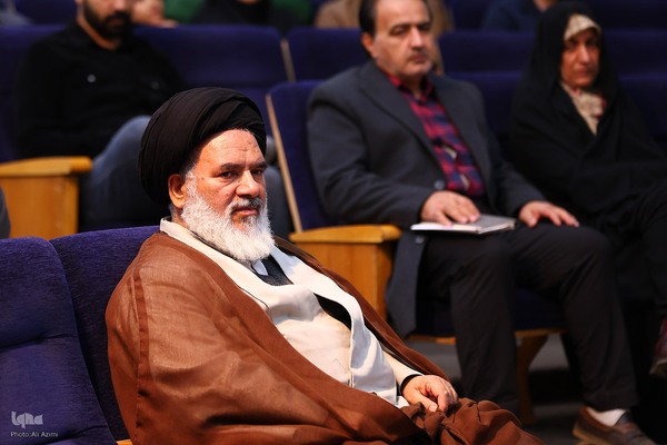 اختتامیه پنجمین کنگره ملی شعر حضرت مادر در اصفهان