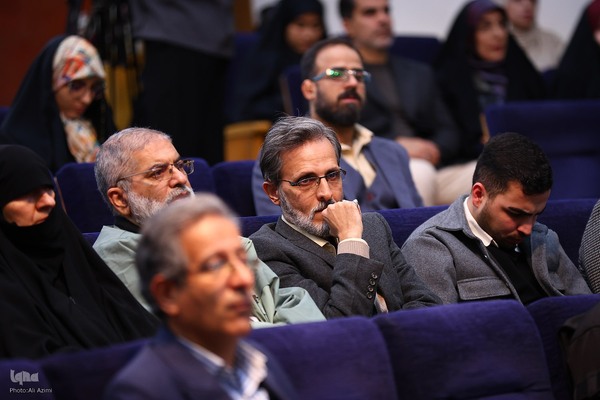 اختتامیه پنجمین کنگره ملی شعر حضرت مادر در اصفهان