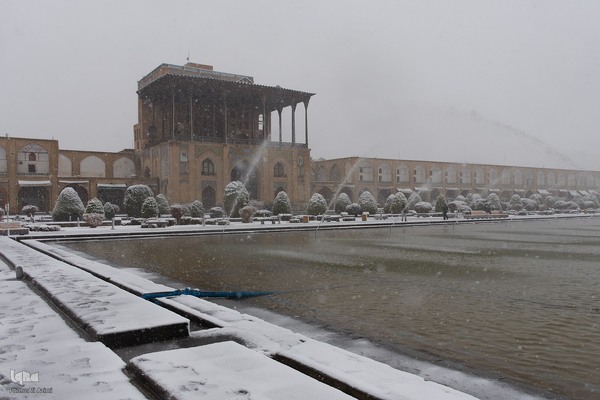 اصفهان در آغوش برف