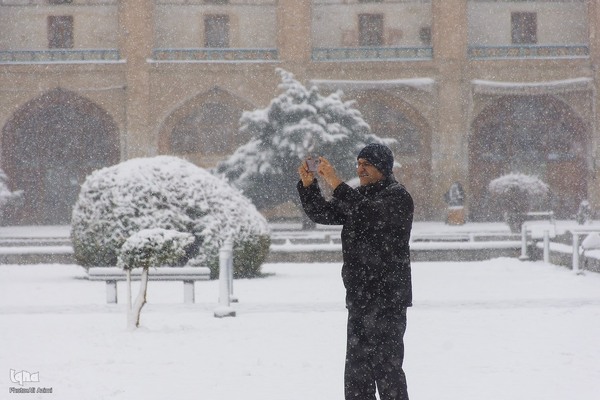 اصفهان در آغوش برف