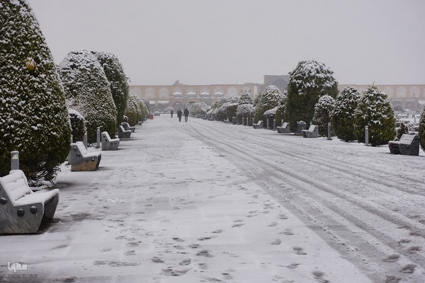 اصفهان در آغوش برف