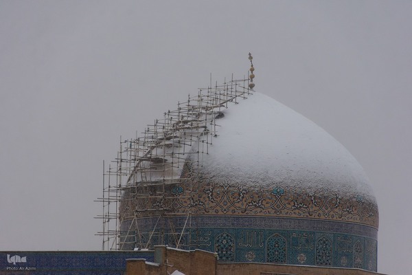 اصفهان در آغوش برف