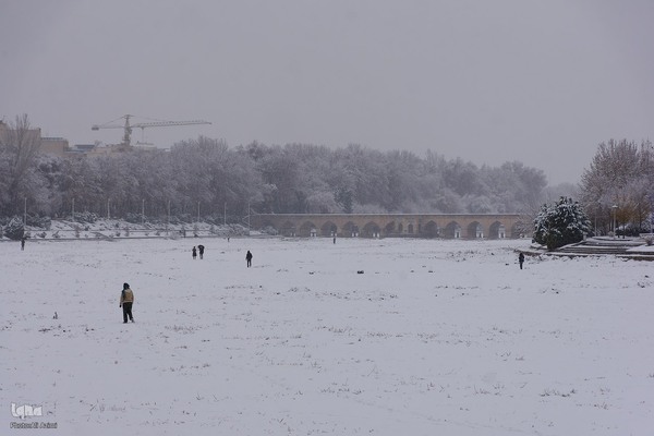 اصفهان در آغوش برف