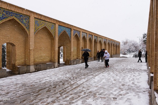 اصفهان در آغوش برف