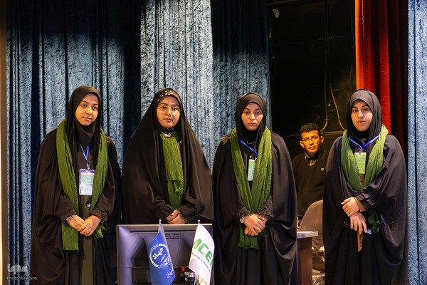 روز دوم مرحله مقدماتی چهاردهمین مسابقات مناظره دانشجویان در اصفهان