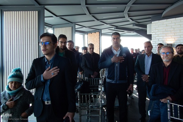 آیین رونمایی از کتاب «سپهر ملکوت» در مصلای اصفهان