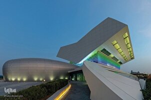 Perpustakaan Modern Dubai dengan Arsitek Qurani