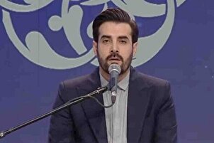 Bacaan "Mahdi Ghulamnejad" pada penutupan Pertandingan Al-Quran wanita ke-47