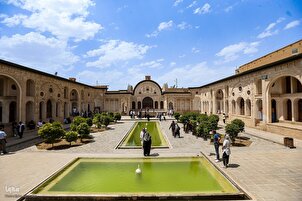 Rumah Bersejarah Tabatabaei di Kashan Iran