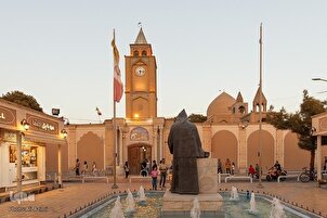 د اصفهان د مسیحیانو په کوڅې کې ګرځیدل