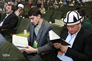 Тилаватҳои тартили нахустин рӯз аз 41-умин мусобиқоти байналмилалии Қуръон дар Эрон + Филм