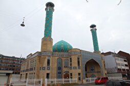 Danimarka’nın başkenti Kopenhag’da İmam Ali camiine İslamafobik saldırı