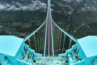Çin dünyanın en büyük köprüsünü hizmete açtı