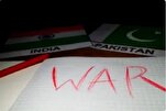 نئی دہلی اور اسلام آباد کے درمیان کشیدگی اور مسلمانوں کی مشکلات